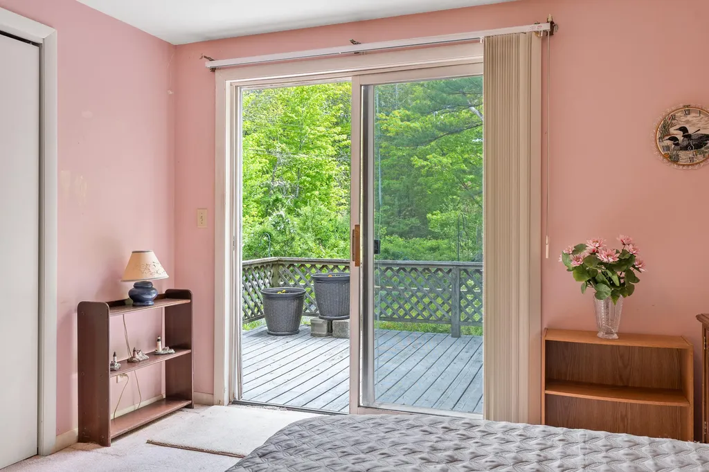 353 Duck Puddle Road Nobleboro ME 04555
