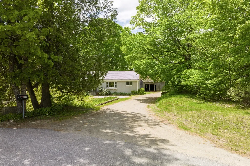 353 Duck Puddle Road Nobleboro ME 04555