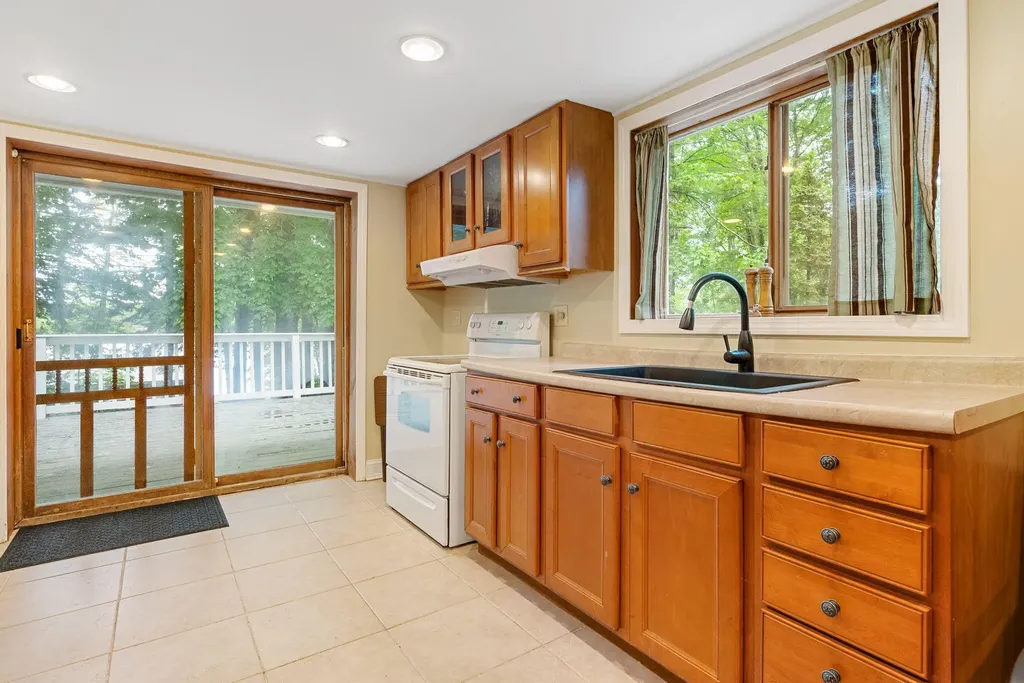 414 Brickett Point Estates Oakland ME 04963