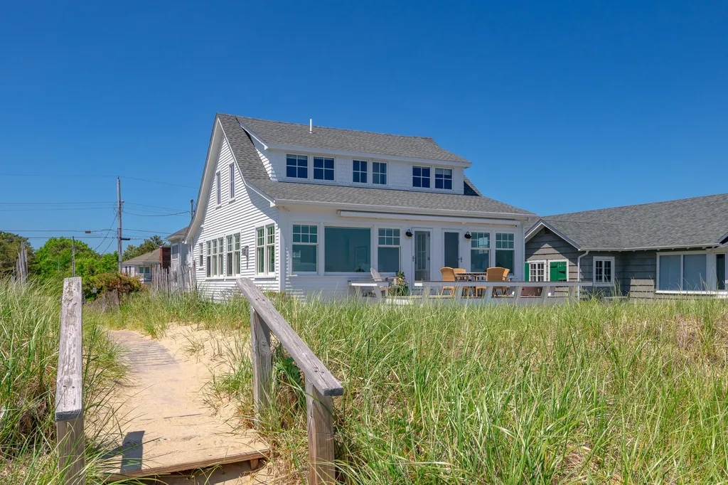 81 Oceanside Drive Saco ME 04072