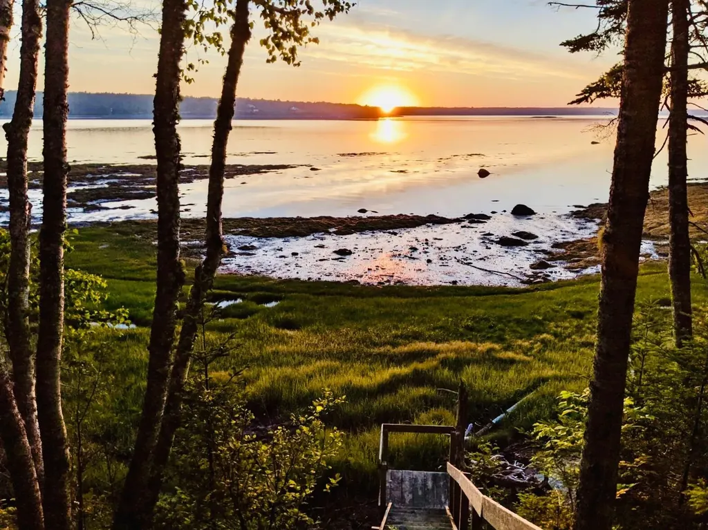 149 North Road Lamoine ME 04605