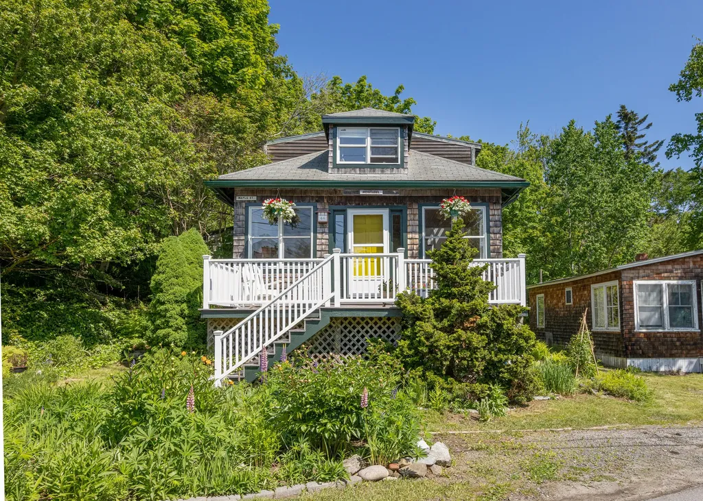 44 Maple Street Portland ME 04108