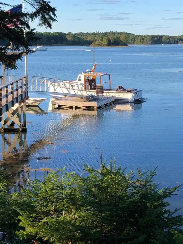 110 States Point Road Saint George ME 04860