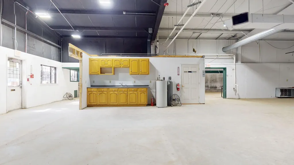 213 Washington Street S Auburn ME 04210