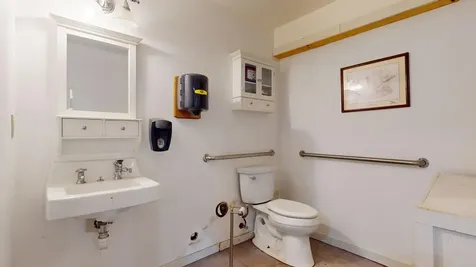 213 Washington Street S Auburn ME 04210