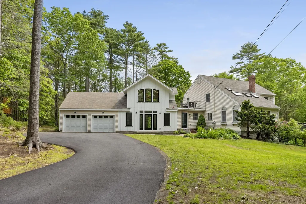 38 Cranbrook Drive Cape Elizabeth ME 04107