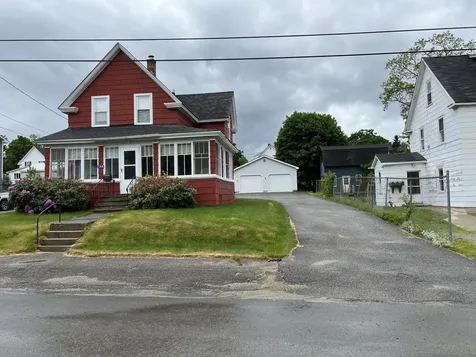 138 Oxford Street Millinocket ME 04462