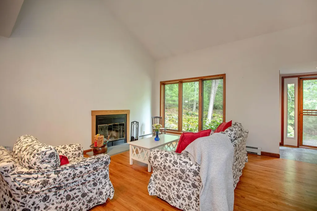 16 Webber Road Georgetown ME 04548