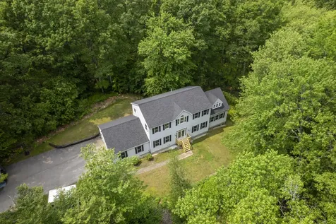 10 Ella Woods Drive Kittery ME 03904