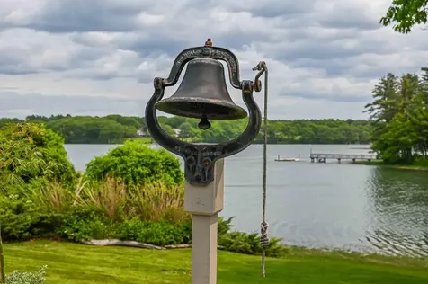 13 Ox Point Drive Kittery ME 03904
