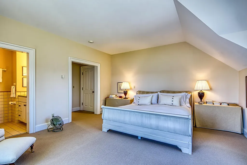 101 Harriman Point Road Brooklin ME 04616