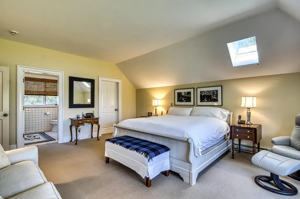 101 Harriman Point Road Brooklin ME 04616