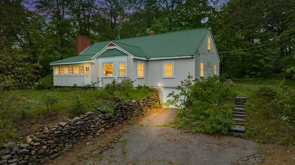 186 Oak Woods Road North Berwick ME 03906