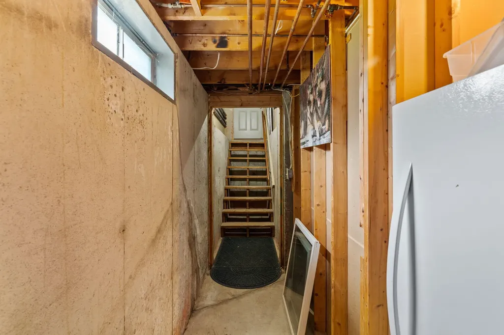 45 Iffley Street Portland ME 04103
