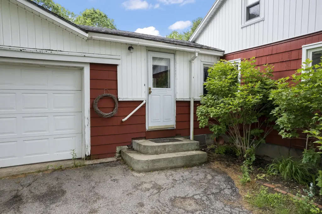 120 Hardscrabble Road Poland ME 04274