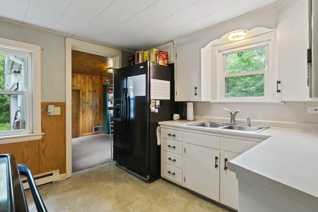 120 Hardscrabble Road Poland ME 04274