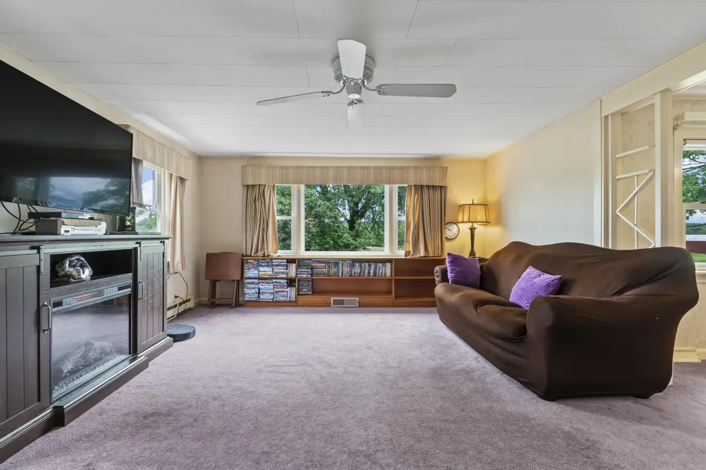 120 Hardscrabble Road Poland ME 04274