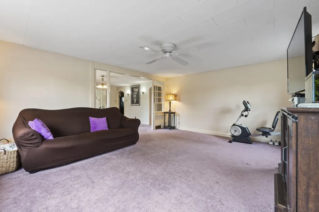 120 Hardscrabble Road Poland ME 04274