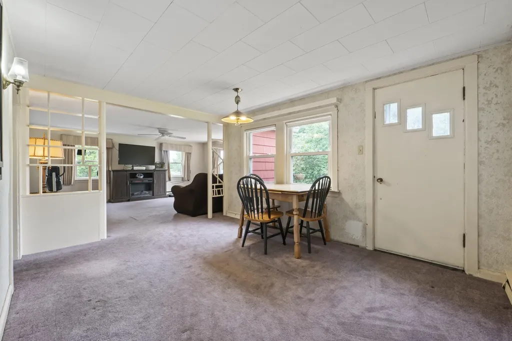 120 Hardscrabble Road Poland ME 04274