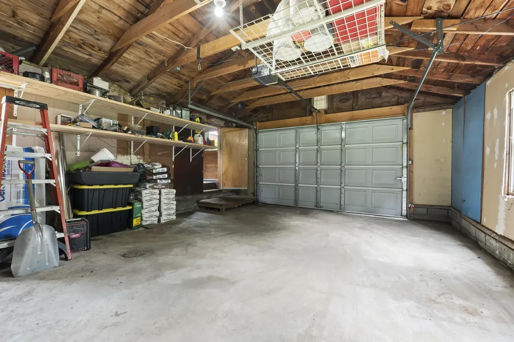 120 Hardscrabble Road Poland ME 04274