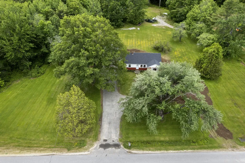 120 Hardscrabble Road Poland ME 04274