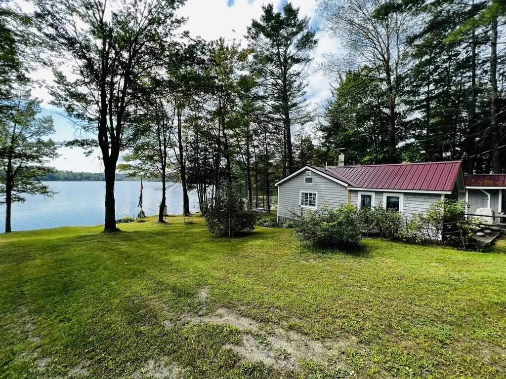 41 Stedman Lane Hartland ME 04943
