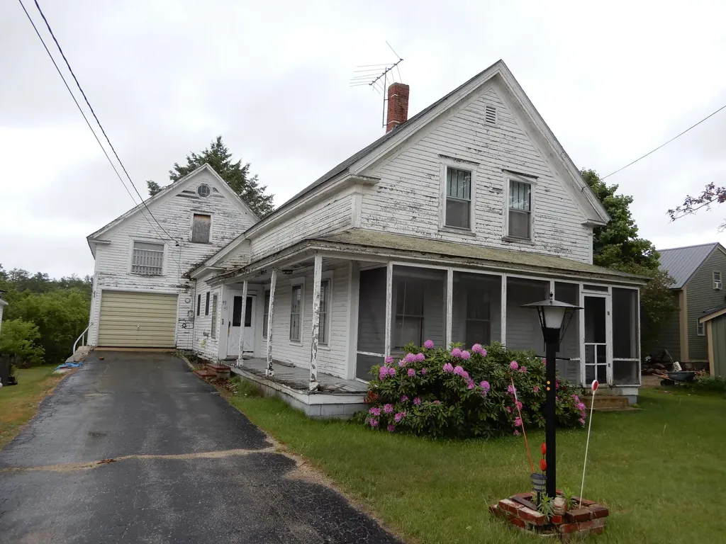 93 Main Street Porter ME 04068