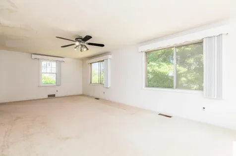 9 Cottle Lane Kittery ME 03904