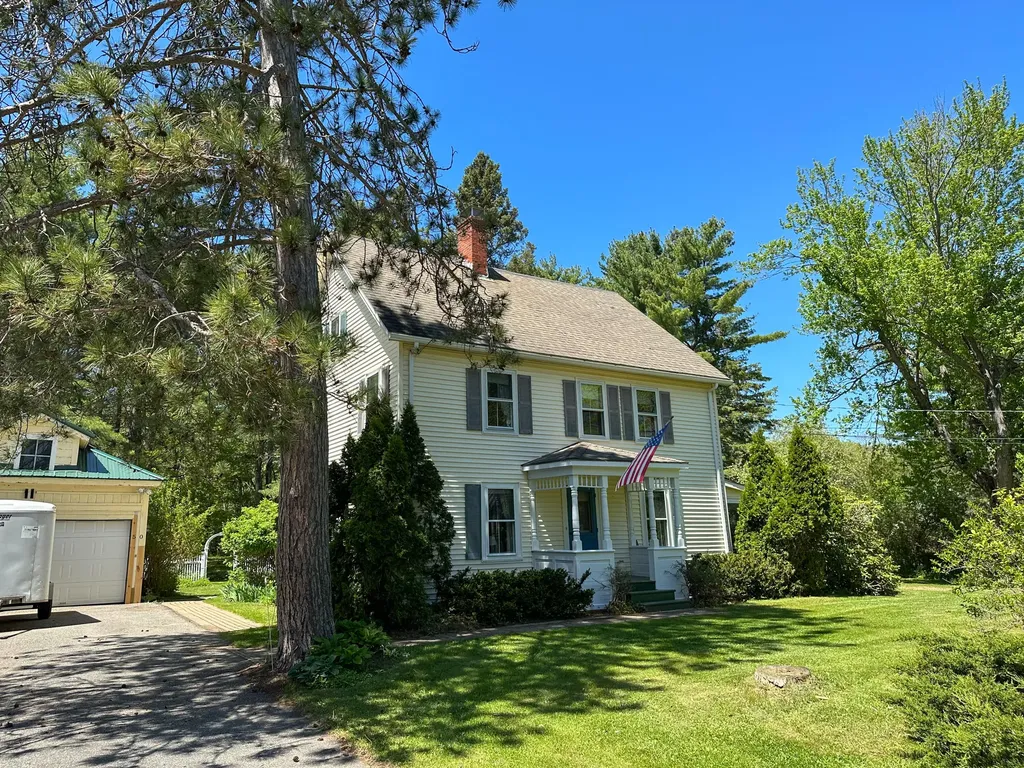 50 Oak Grove Street Veazie ME 04401