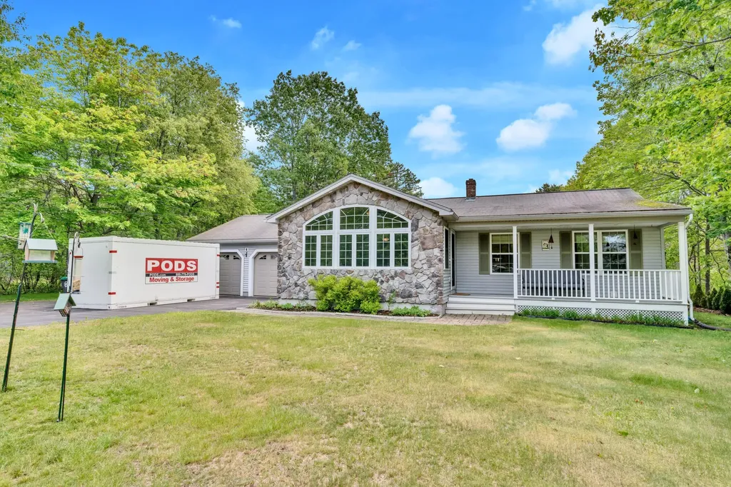 6 Tanglewood Drive Kennebunk ME 04043