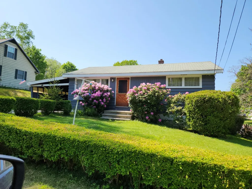 12 Patterson Street Lisbon ME 04250
