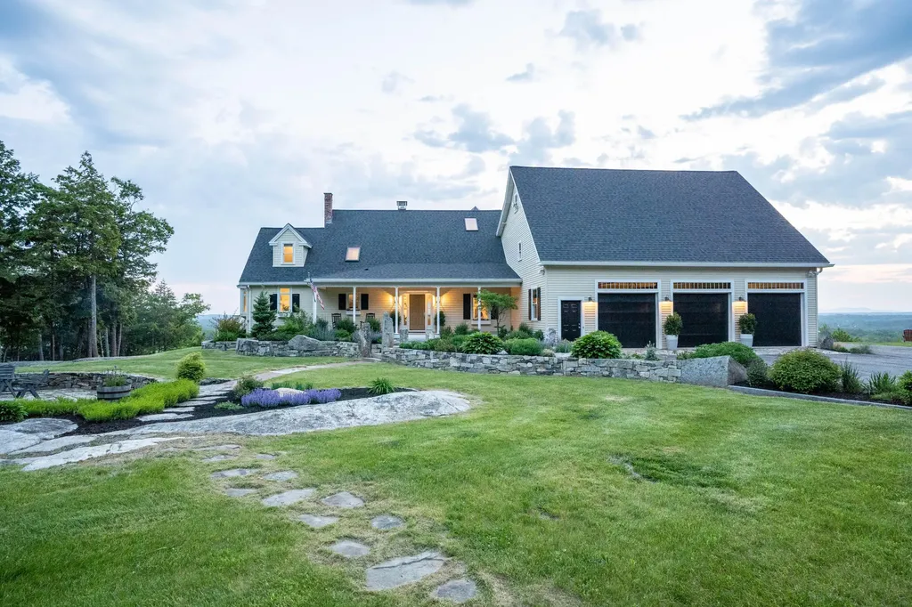 37 Lords Way Windham ME 04062