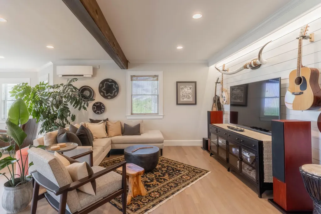 37 Lords Way Windham ME 04062