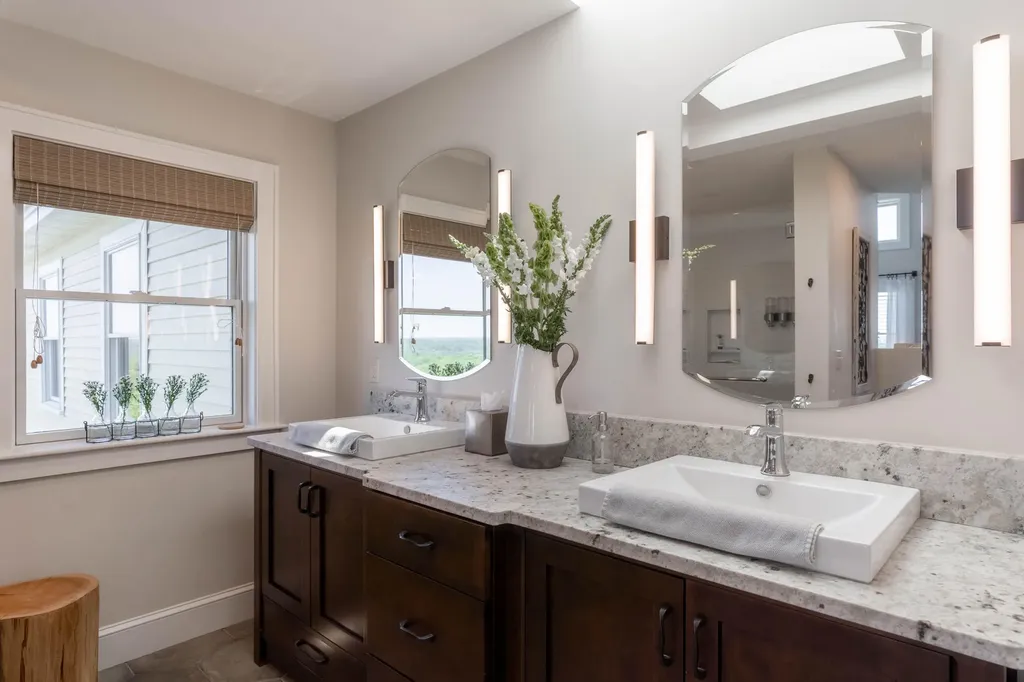 37 Lords Way Windham ME 04062