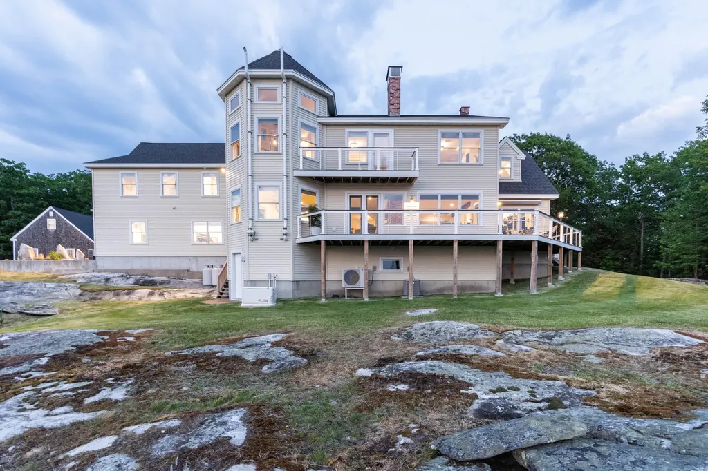 37 Lords Way Windham ME 04062