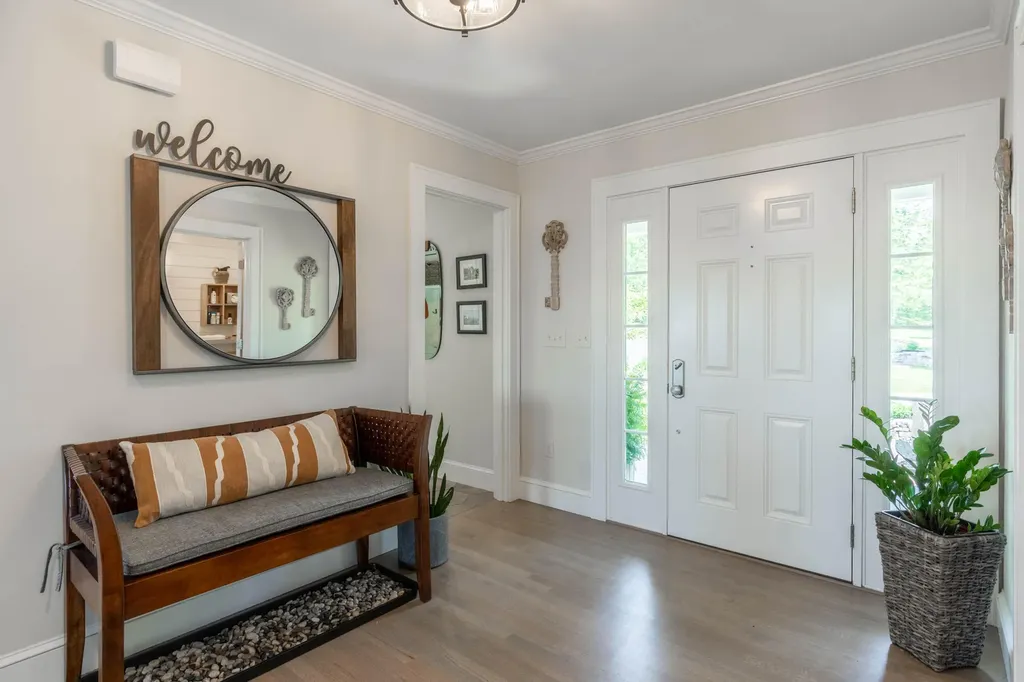 37 Lords Way Windham ME 04062