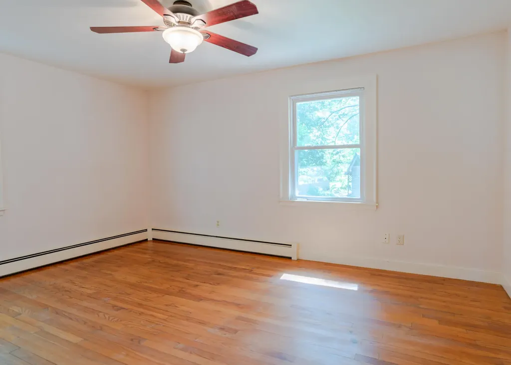 12 Charles Circle Scarborough ME 04074