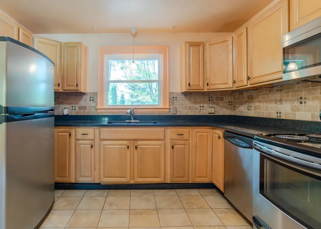12 Charles Circle Scarborough ME 04074