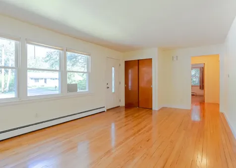 12 Charles Circle Scarborough ME 04074