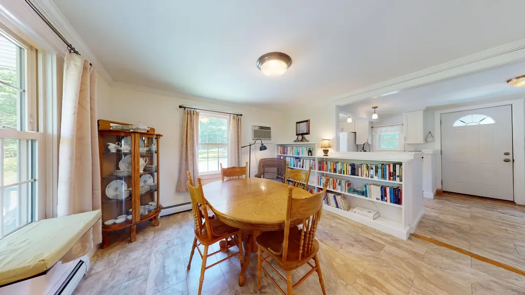 2241 Turner Road Auburn ME 04210
