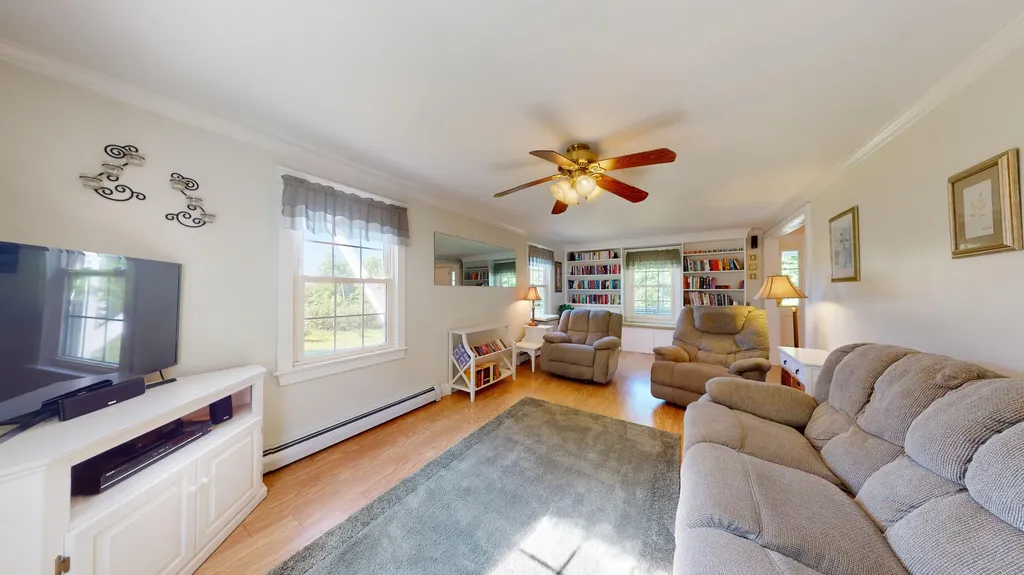 2241 Turner Road Auburn ME 04210