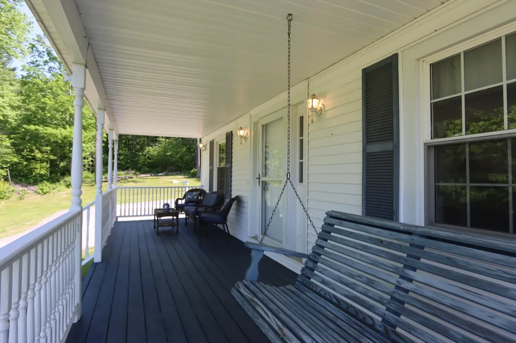 2241 Turner Road Auburn ME 04210