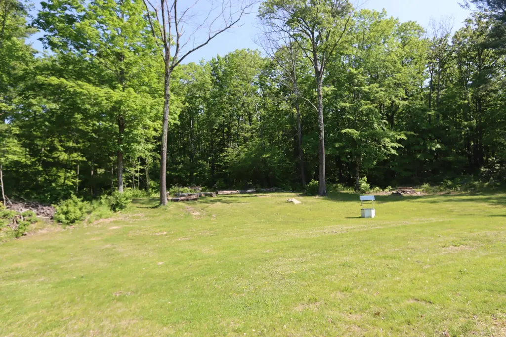 2241 Turner Road Auburn ME 04210