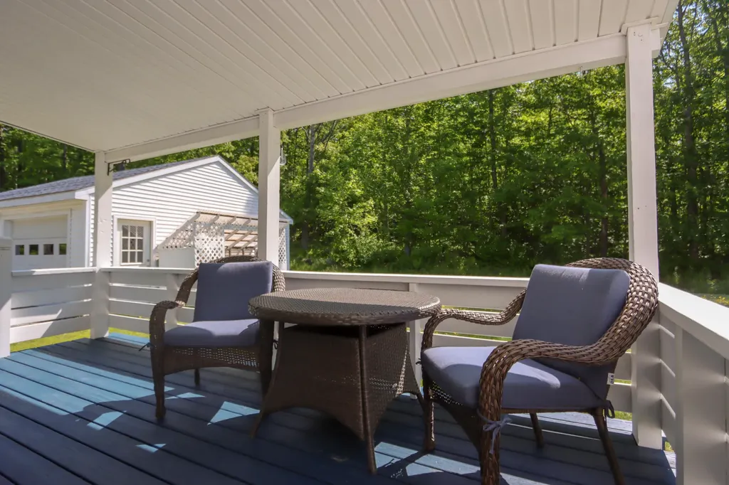 2241 Turner Road Auburn ME 04210
