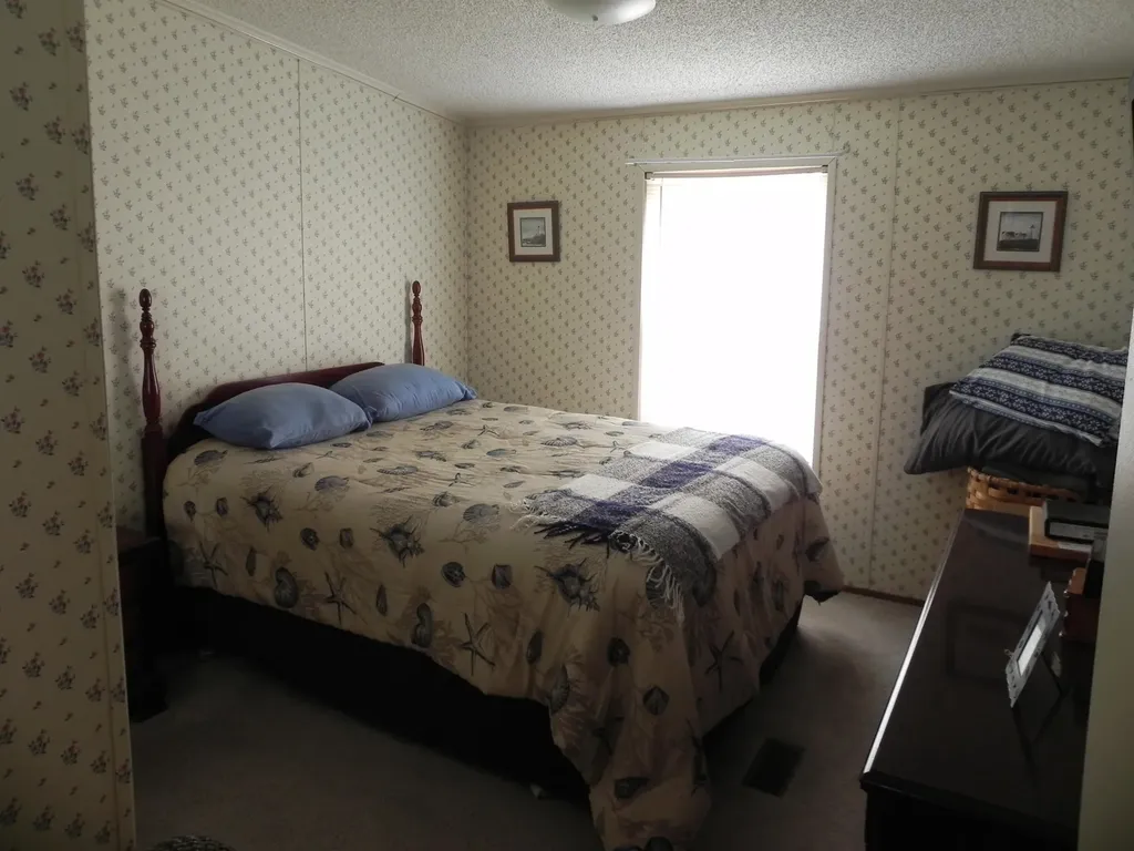 6 Captains Lady Lane Lubec ME 04652