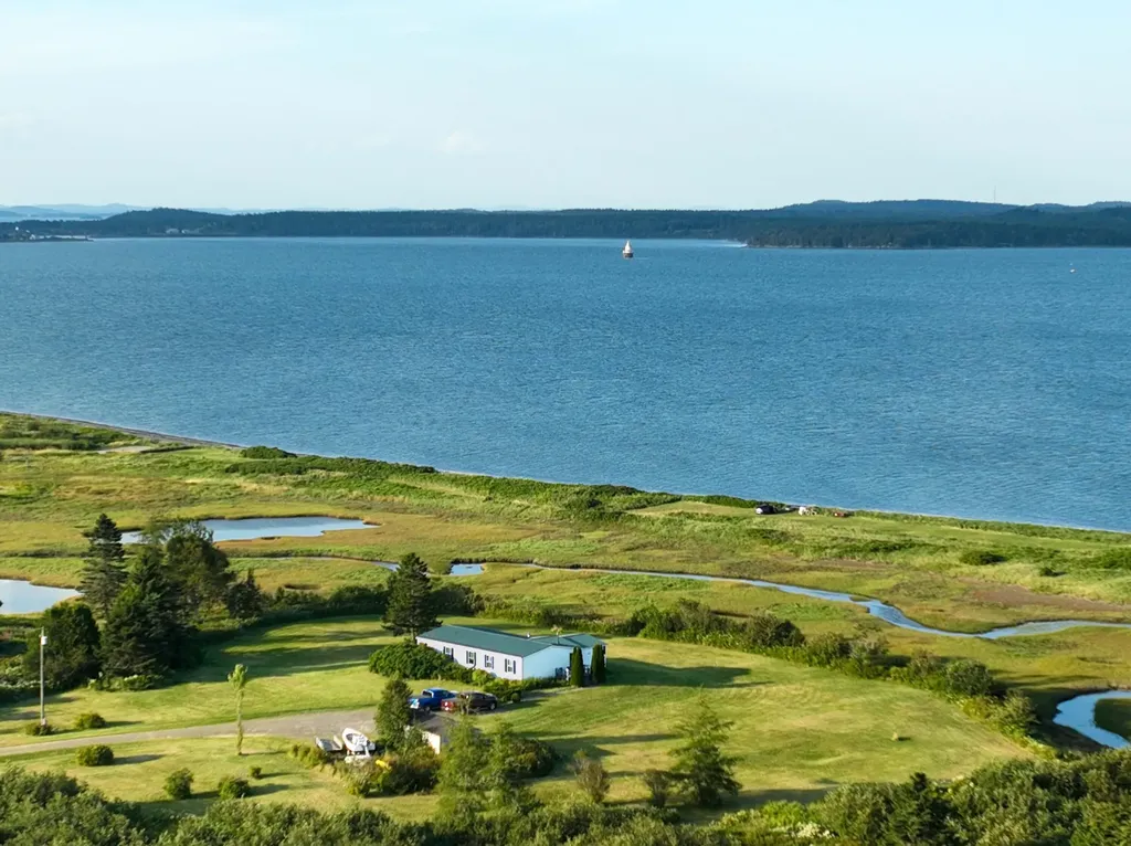 6 Captains Lady Lane Lubec ME 04652