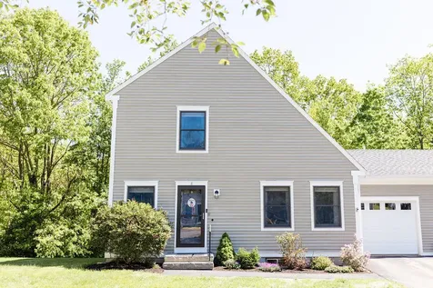8 Quaker Lane Portland ME 04103