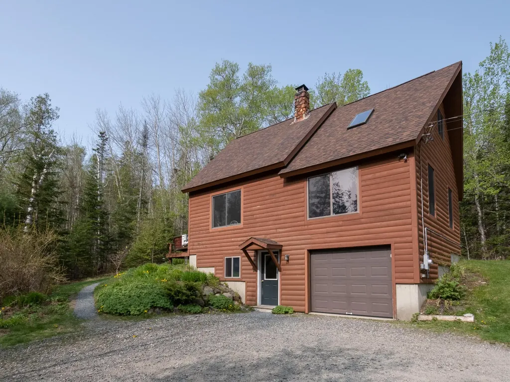 25 Whitetail Lane Bar Harbor ME 04609