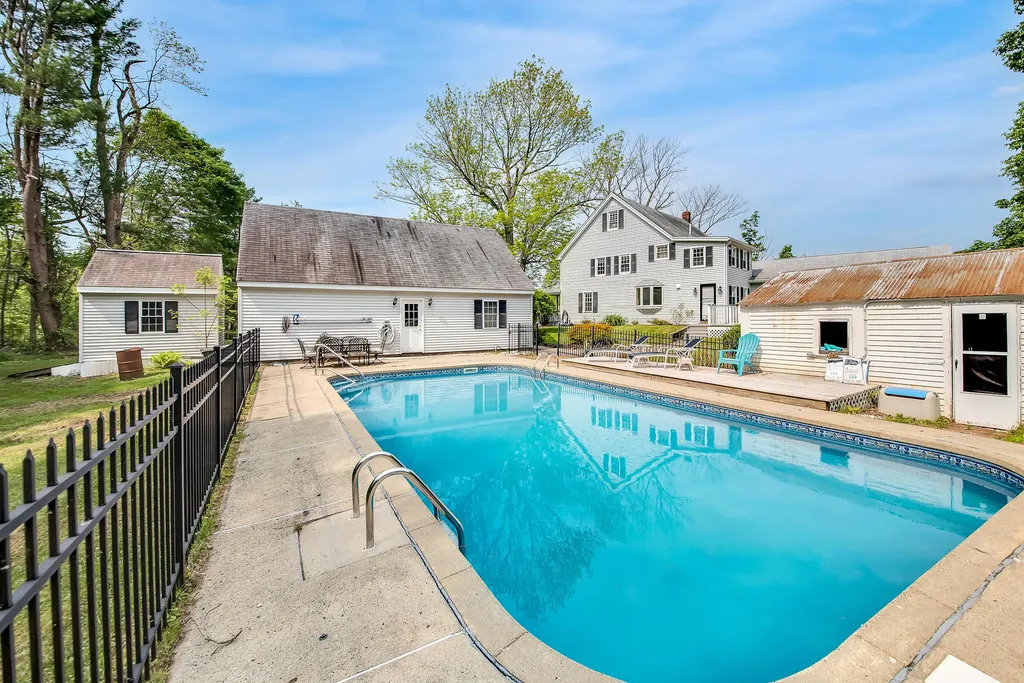 63 Haley Road Kittery ME 03904