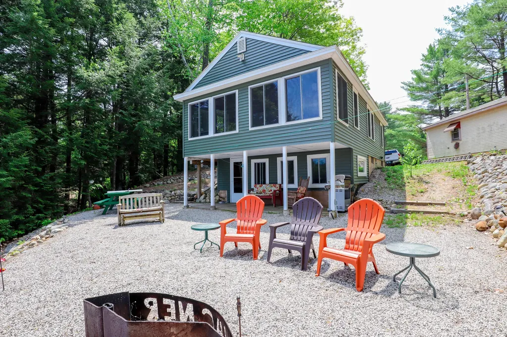 107 Carroll Lane Limerick ME 04048